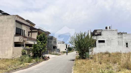 D17/1 Extension 7 Marla Good Location Plot Available For Sale D17/1 Extension 7 Marla Good Location Plot Available For Sale