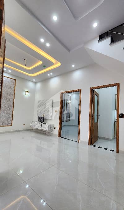 BRAND NEW 5 MARLA HOUSE AVAILABLE FOR SALE IN REASONABLE PRICE