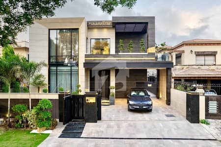 1 Kanal Most Luxury Palace Beautiful Design Bungalow For Sale At Prime Location In DHA Phase 6