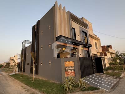 5 marla 1.5 story corner house for sale In Alharam garden Lahore