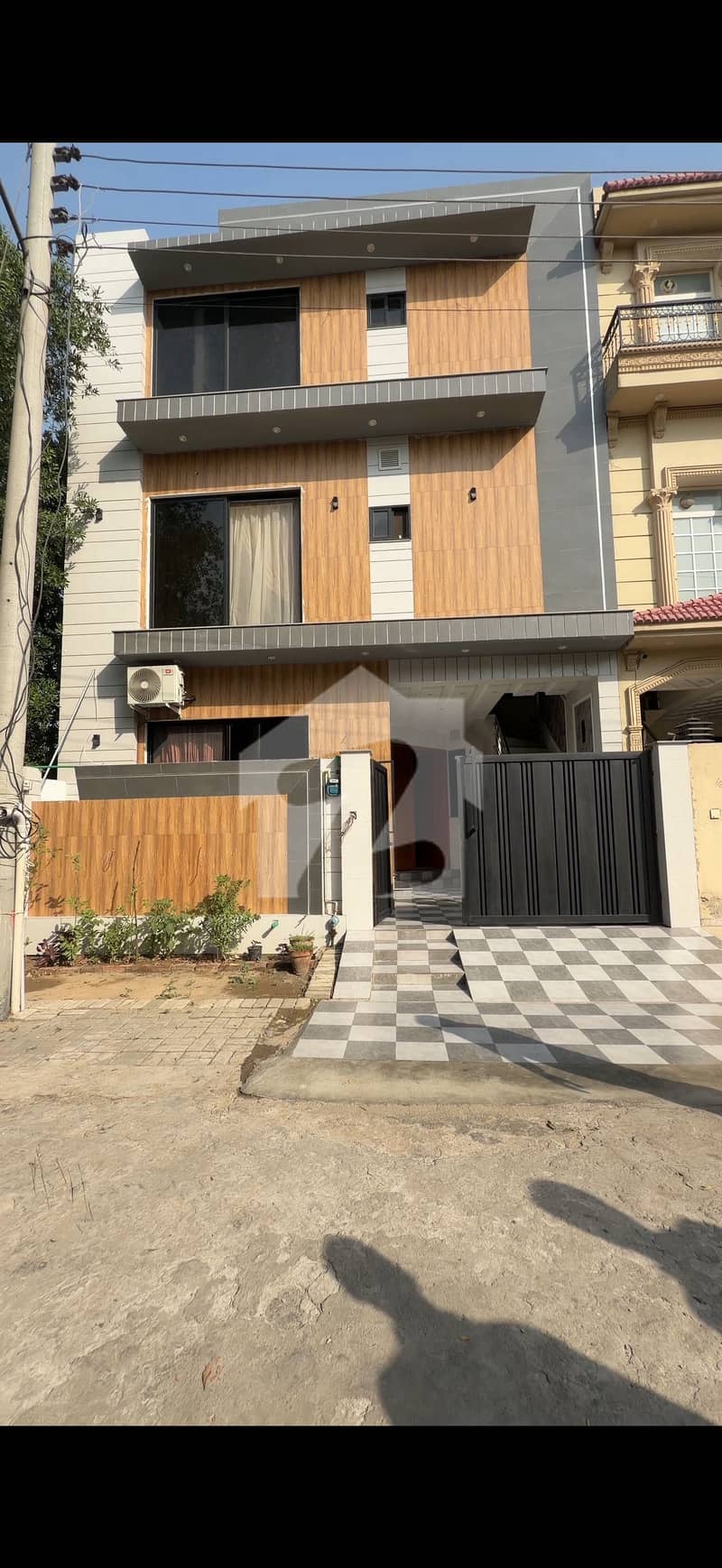 4.50 Marla House For Sale 4.50 Marla House For Sale