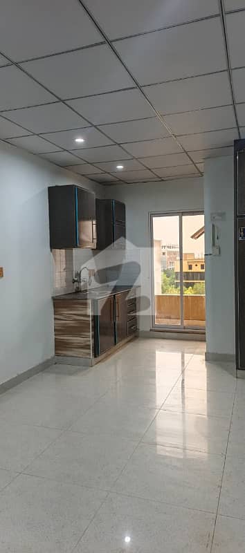 STUDIO LUXURY UNFURNISHED APARTMENT AVAILABLE FOR RENT AT GULBERG GREEN ISLAMABAD