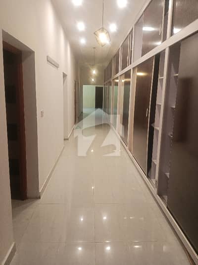 1 Kanal Lower Portion House available for rent