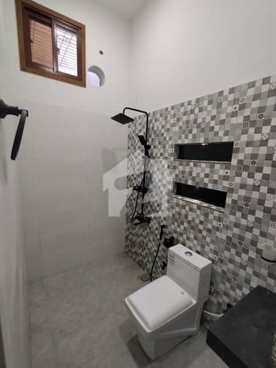 HOUSE FOR SALE LIKE BRAND NEW IN SECTOR Y