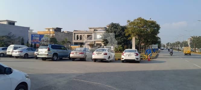 Buying A On Excellent Location Residential Plot In Park View City - Crystal Block Lahore? Buying A On Excellent Location Residential Plot In Park View City - Crystal Block Lahore?