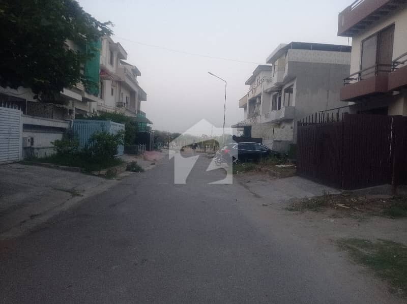 residential plot for sale in g. 13/4 residential plot for sale in g. 13/4