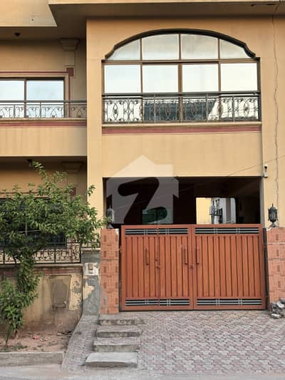 1 Kanal 1st Floor Portion for Rent Main Boulevard Corner, Judicial Colony