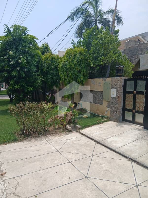 20 Marla Used House In Z Block Of Phase 3 For Sale 20 Marla Used House In Z Block Of Phase 3 For Sale