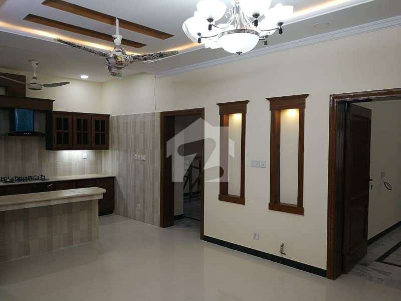 Beautiful 2 Bed 3 Bath Portion Available For Rent Beautiful 2 Bed 3 Bath Portion Available For Rent