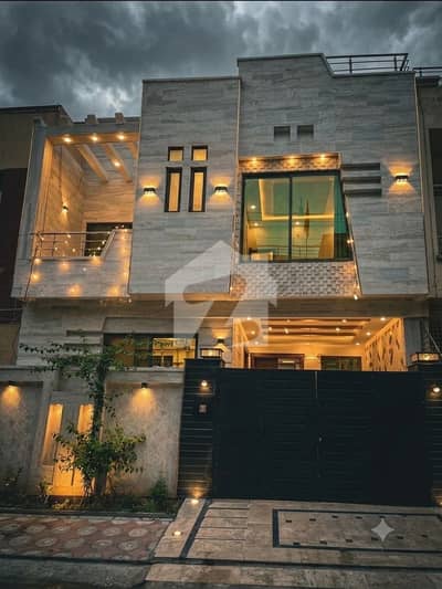 5 Marla Brand New Type Luxury Modern Style Lower Portion For Small Family Available For Rent In Johar Town Phase 2 Near Emporium Mall. 5 Marla Brand New Type Luxury Modern Style Lower Portion For Small Family Available For Rent In Johar Town Phase 2 Near Emporium Mall.
