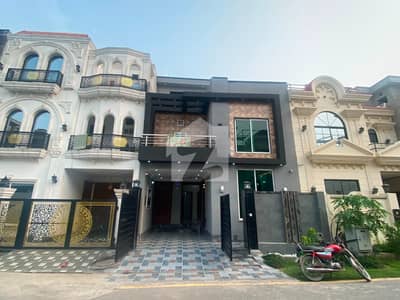 5 Marla House For Sale Tulip Executive Block, Park View City Lahore 5 Marla House For Sale Tulip Executive Block, Park View City Lahore