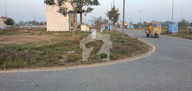 10 MARLA PLOT AVAILABLE FOR SALE 10 MARLA PLOT AVAILABLE FOR SALE