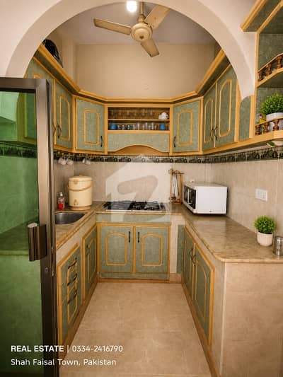 Beautiful 80 Sq. Yards 6 Bedroom G+2 House for Sale Near Meezan Bank, Jamia Millia Road