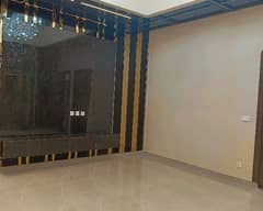 1 Kanal House Up For Rent In G-13