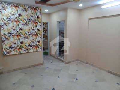 Stunning 1350 Square Feet Penthouse In Gulshan-E-Amin Available