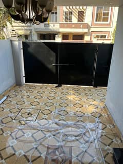 5 Marla House For Sale AA Block, Prime Location