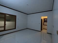 550 Square Yards House In DOHS Phase 1 For Sale