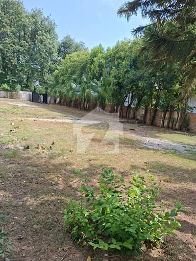 ایف ۔ 7 اسلام آباد میں 1 کنال رہائشی پلاٹ 36.0 کروڑ میں برائے فروخت۔