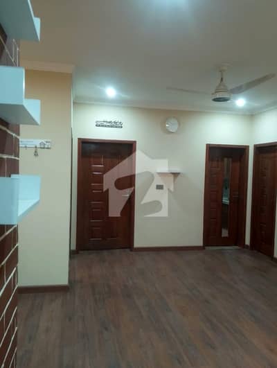 10 Marla Corner House For Sale 10 Marla Corner House For Sale