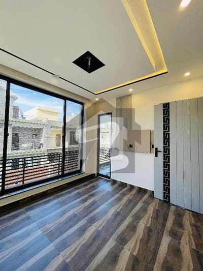 Double Storey 5 Marla House For sale In Park View City - Diamond Block Lahore