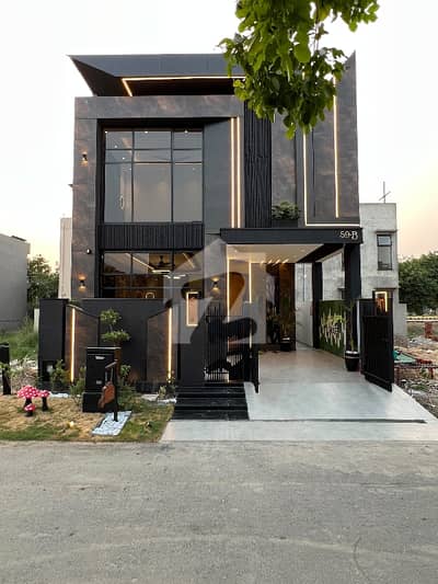 5 Marla Ultra Modern House For Rant In DHA 9 Town Lahore