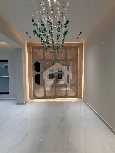 11Marla Cornar Catagery House For Sale