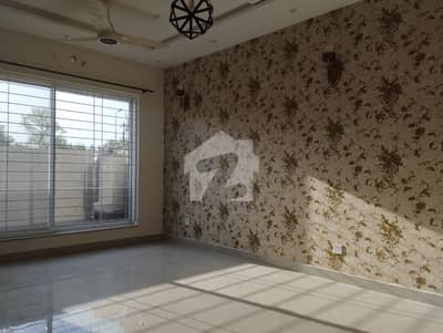 10 Marla Slightly Used Full Basement 5 Bedroom House Available For Rent in Phase 8 DHA Lahore