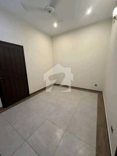 100 Yards Fully Renovated Bungalow For Rent In Dha Phase 7 Extension
