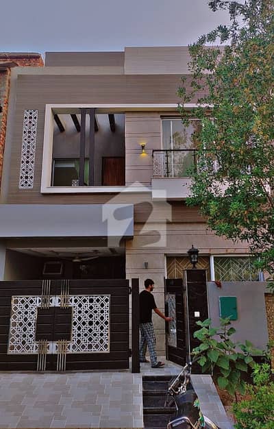 05 Marla House for sale in bahria orchard Lahore BLOCK C