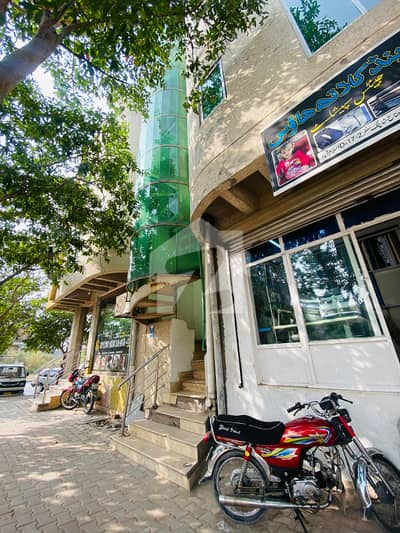 1st Floor Studio In D-17 Market , Park Face , Cda Approved