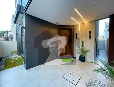5 MARLA MODERN HOUSE FOR SALE DHA PHASE 9 TOWN