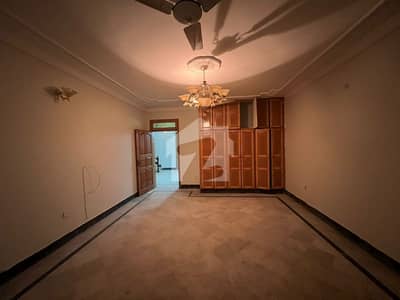 F-11 Lower Portion For rent Sized 600 Square Yards