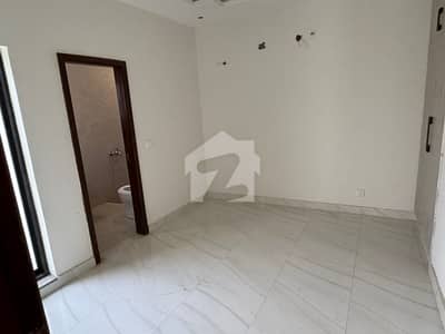 5 Flat FOR RENT IN LAKE CITY MEADOWS EX STATE LIFE SOCIETY