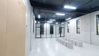 1000 Square Feet Office Ideally Situated In Blue Area