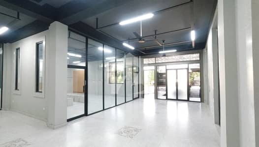 1536 Square Feet Shop For rent In The Perfect Location Of Blue Area