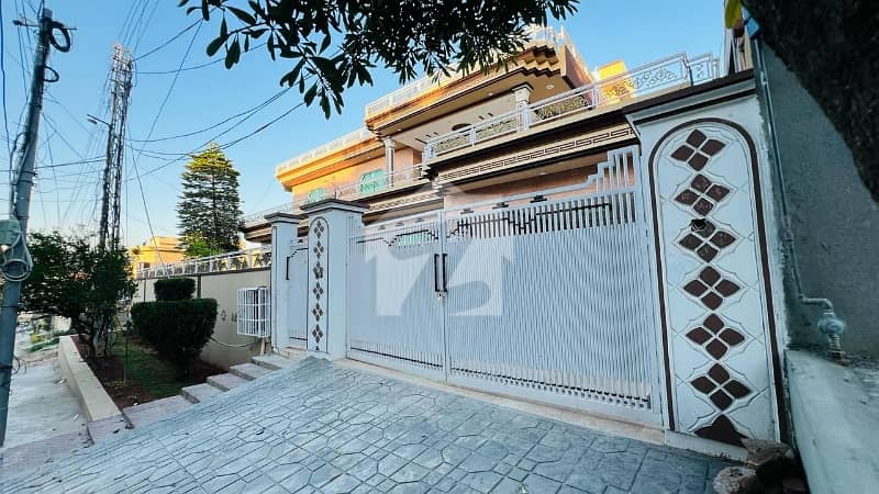 1 Kanal Double Storey Double Unit House Available For Sale In Gulshan Abad 1 Kanal Double Storey Double Unit House Available For Sale In Gulshan Abad