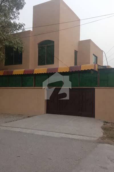 House - Ideal For NGO / IT / Corporate Use - Gulberg 3 House - Ideal For NGO / IT / Corporate Use - Gulberg 3