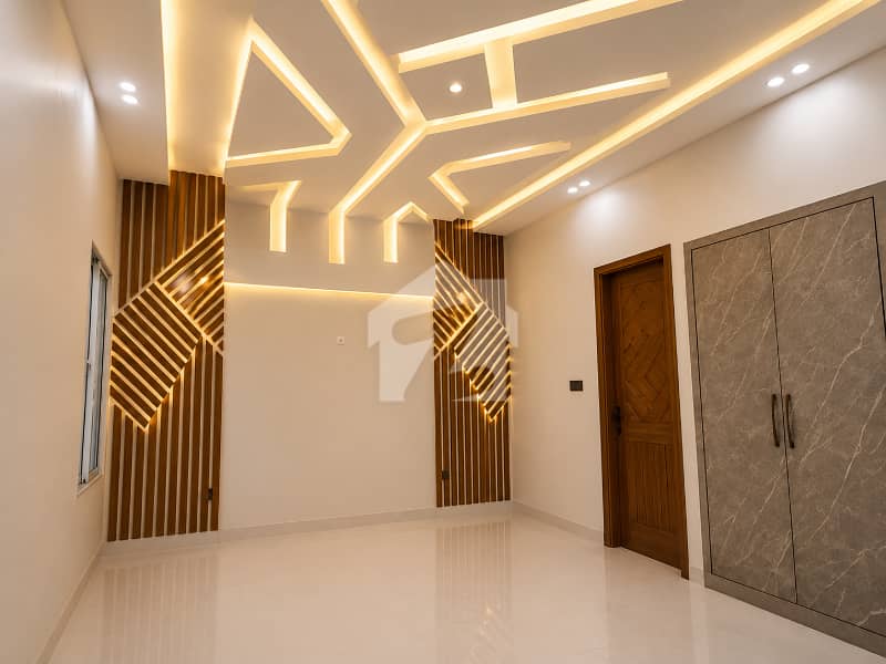 Luxury TownHouse for Sale Luxury TownHouse for Sale