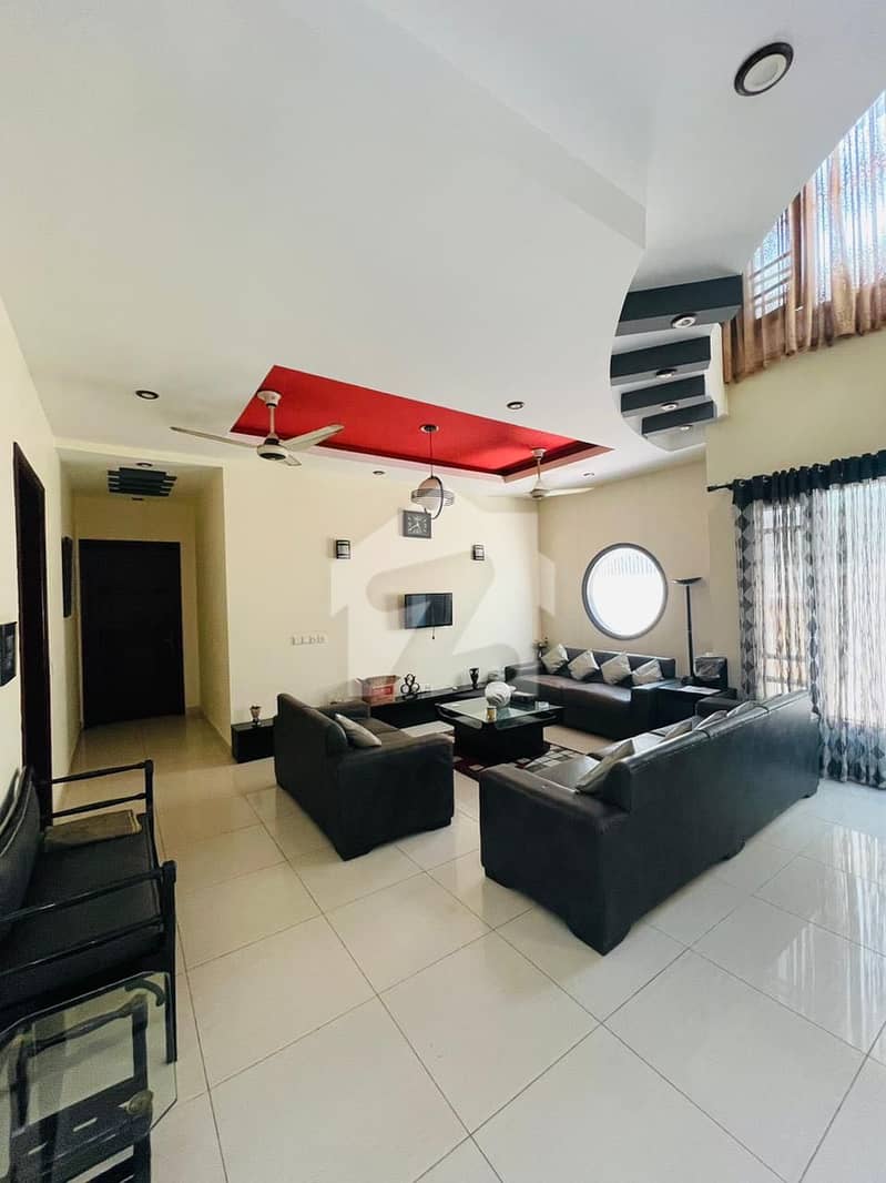 500 Yards Just Like New Bungalow For Rent 500 Yards Just Like New Bungalow For Rent