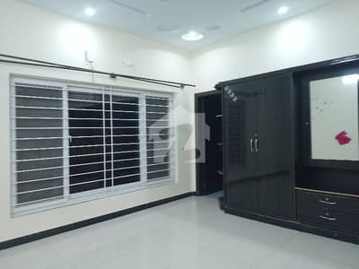 11.5 marla house use condition available for sale bahria enclave Islamabad
