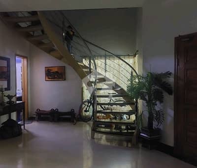 Idyllic House Available In DHA Phase 1 For Sale