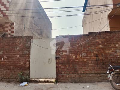 3.5 Marla plot for sale