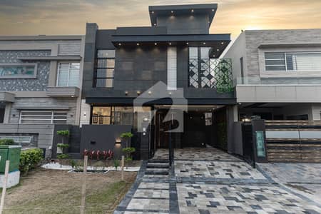 Most Luxurious 10 Marla Stunning Home Is Available For Rent In Dha Phase 6, Lahore.