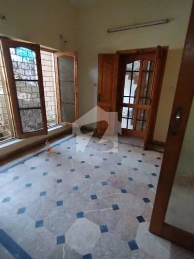 3-Story 5 Marla House For Sale In C-Block, Satellite Town