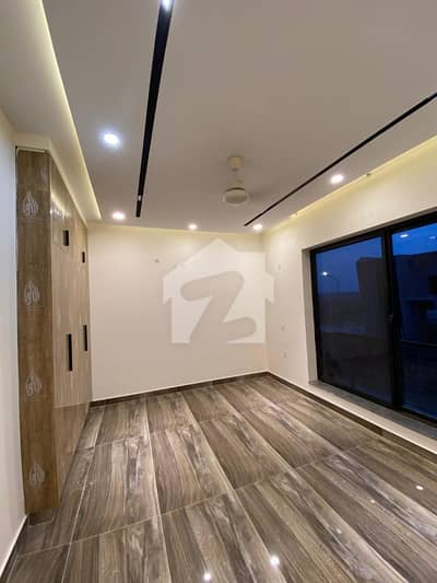 10 Marla Brand New Ultra Modern Corner House For Sale In DHA MULTAN