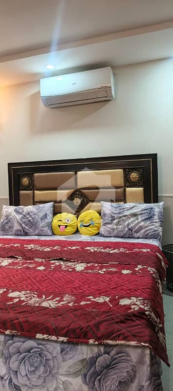 STUDIO LUXURY FURNISHED APARTMENT AVAILABLE FOR RENT AT GULBERG GREEN ISLAMABAD