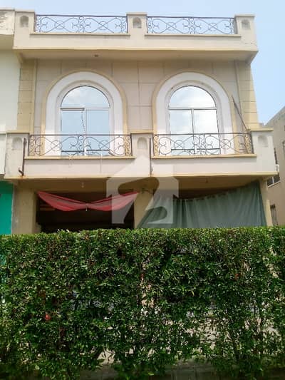ڈرئم ایونیو لاہور لاہور میں 2 مرلہ Studio عمارت 2.0 کروڑ میں برائے فروخت۔