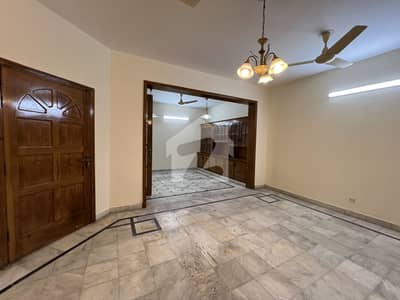 Beautiful Family House With Terrace, Garden & Servant Quarter In I-8