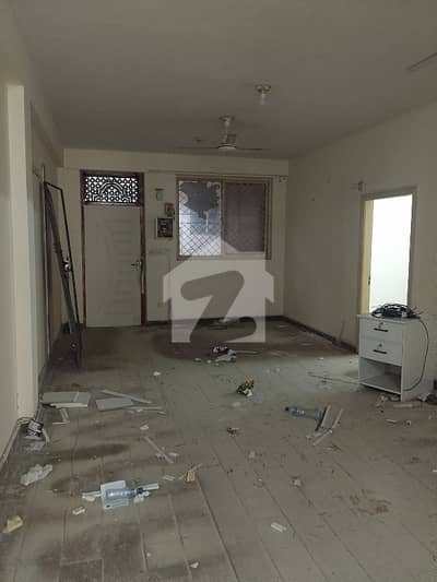 سیٹیلائیٹ ٹاؤن راولپنڈی میں 4 مرلہ Studio دفتر 55.0 ہزار میں کرایہ پر دستیاب ہے۔