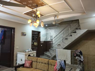 Johar Town Near Shoukat khanum Hospital Prime Location 5 Marla Double Story House